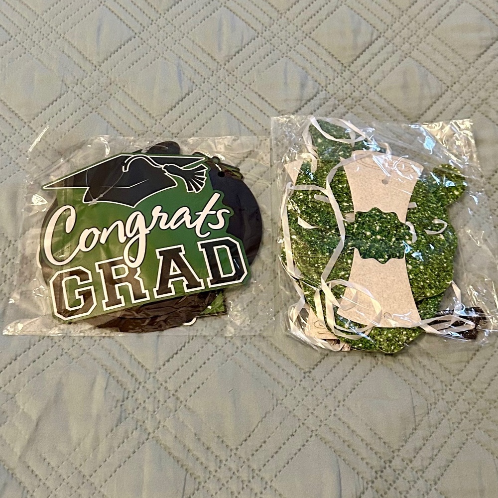 Graduation Decorations, Green